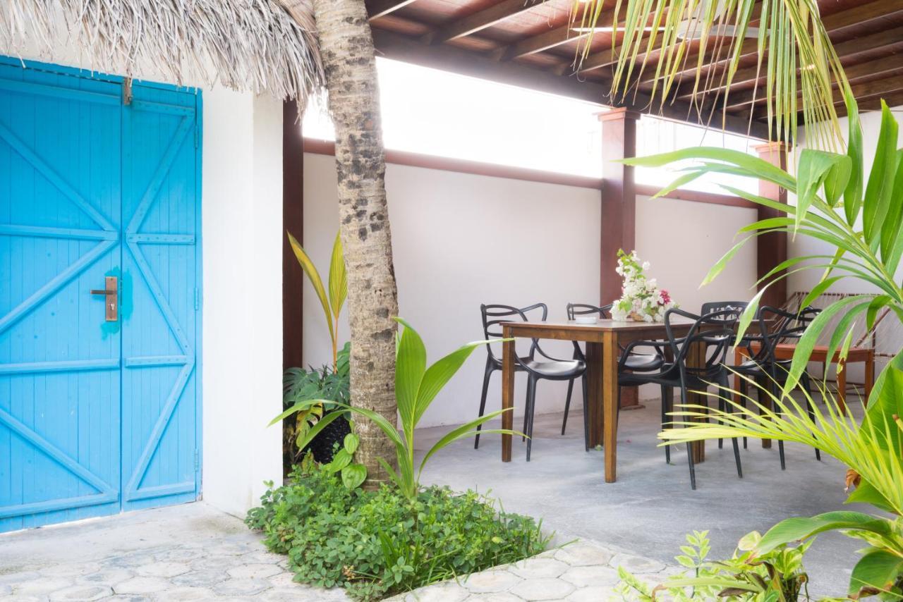 Palm Gate Maldives Hotel Thulusdhoo Kültér fotó