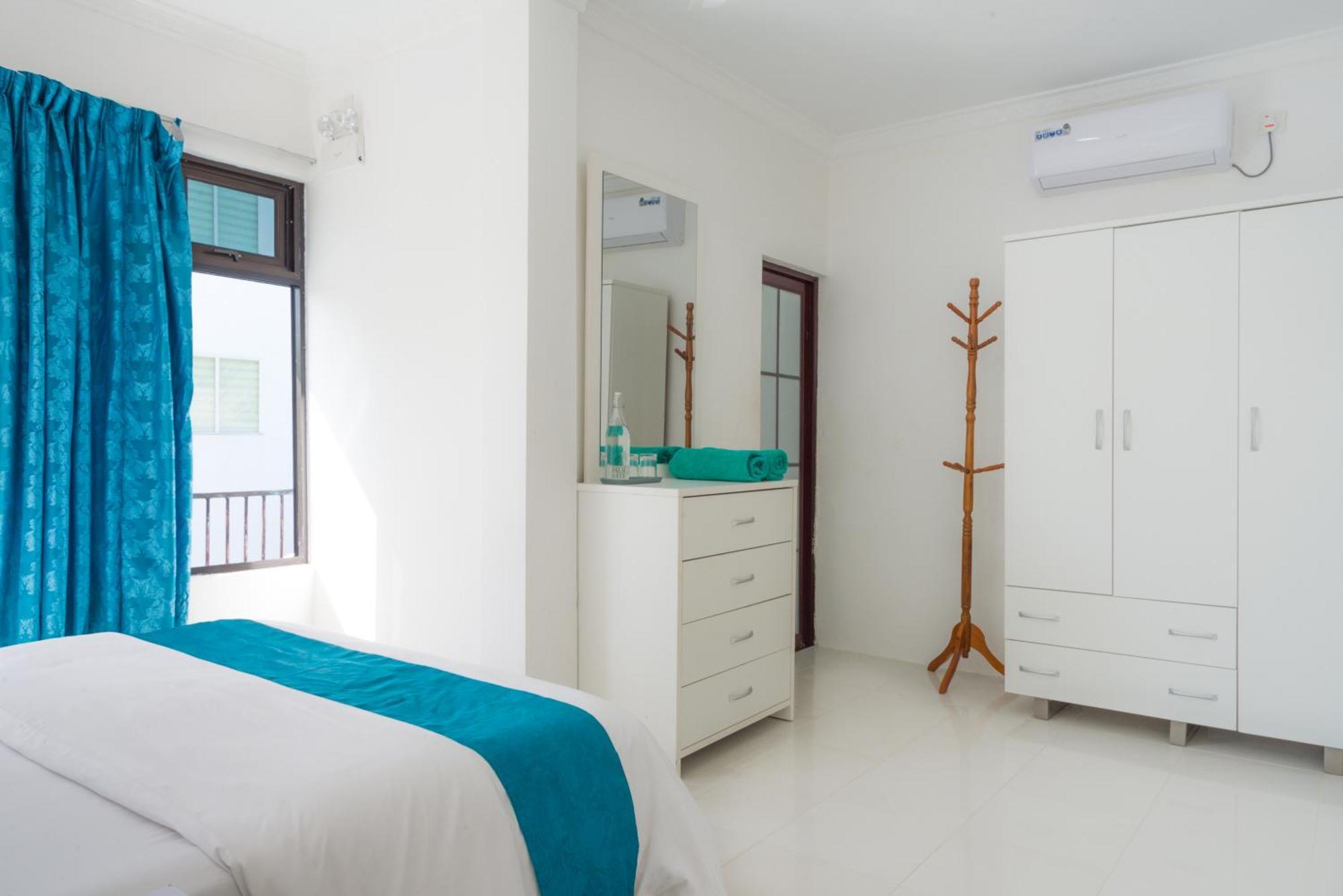 Palm Gate Maldives Hotel Thulusdhoo Kültér fotó
